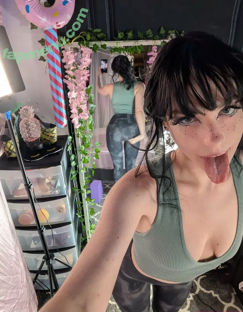 prettypineapplegurl nude photo #0026 (prettypineapplegurl)