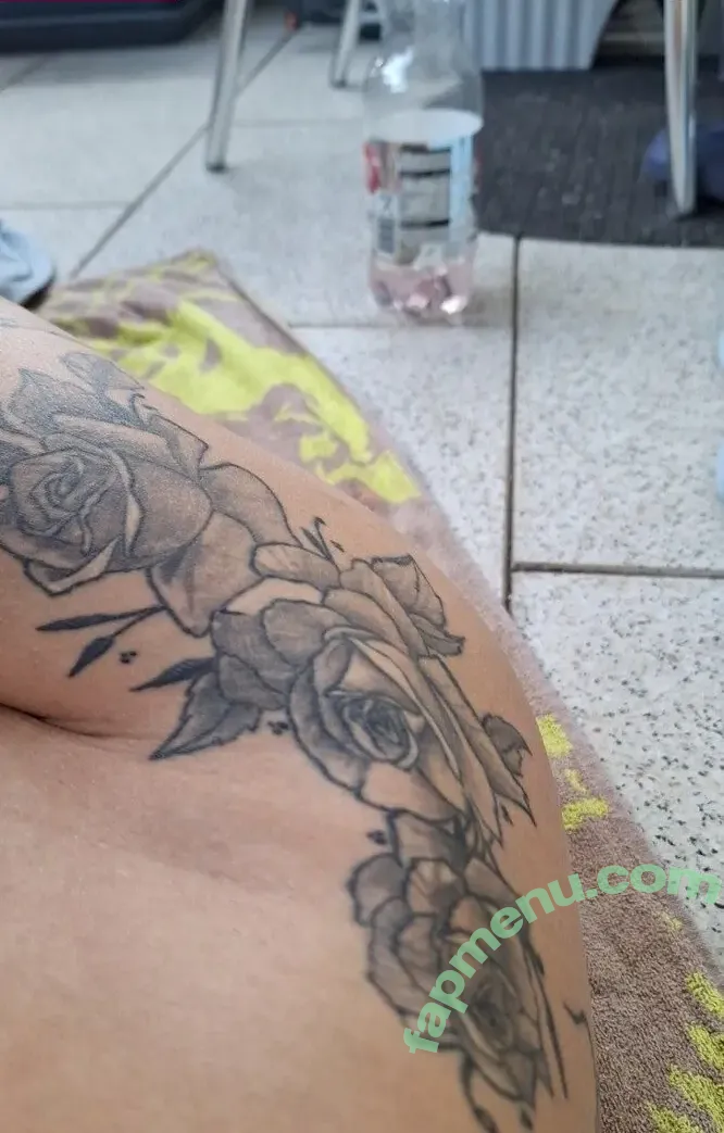 Prettypoison nude photo #0042 (mvri.1981 / mvri1981 / prettypoison1)