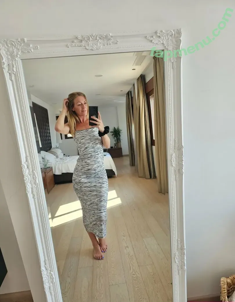 prettypolly nude photo #0017 (prettypollylegs)
