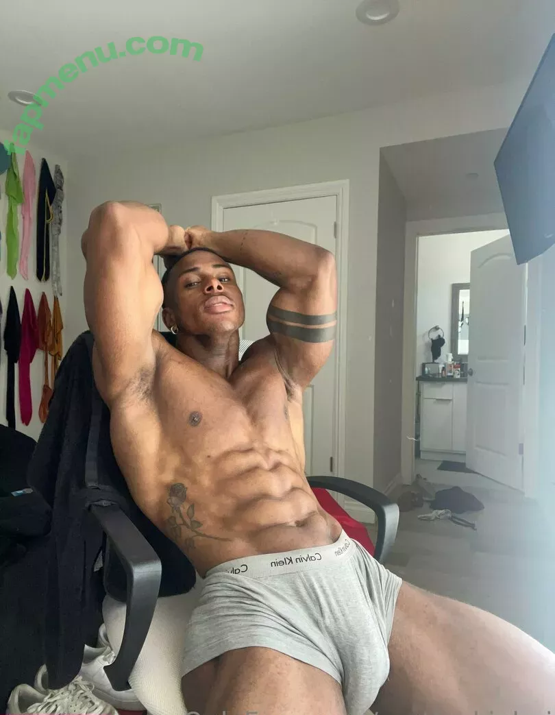 prettyskinboi nude photo #0040 (prettyskinboi)