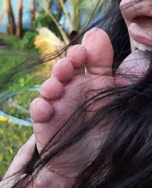 Prii_feet / amorafeet / jenniferfeet nude photo #0052