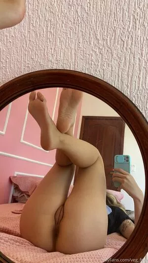 Prii_feet / amorafeet / jenniferfeet nude photo #0147