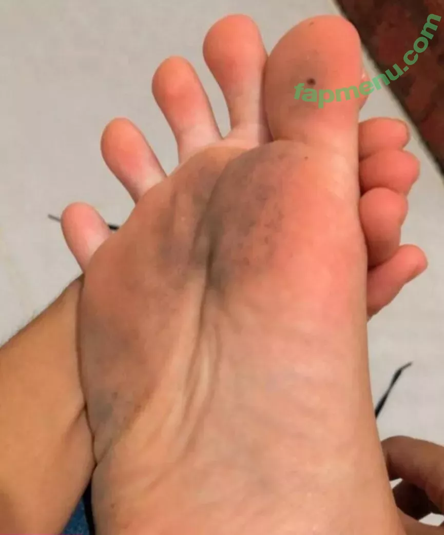 Prii_feet nude photo #0207 (amorafeet / jenniferfeet)