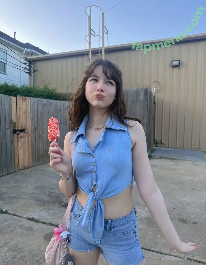 PrimatePaige nude photo #0020 (PrimatePaige)