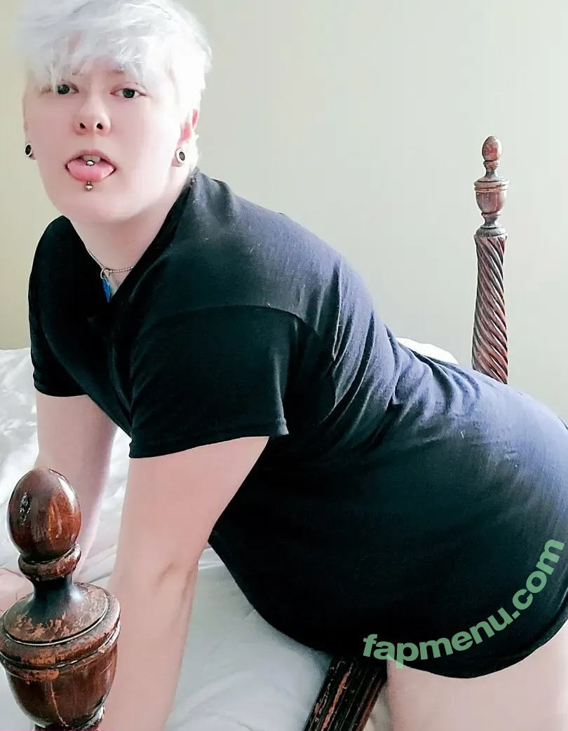 princerazzbury nude photo #0004 (princerazz80)