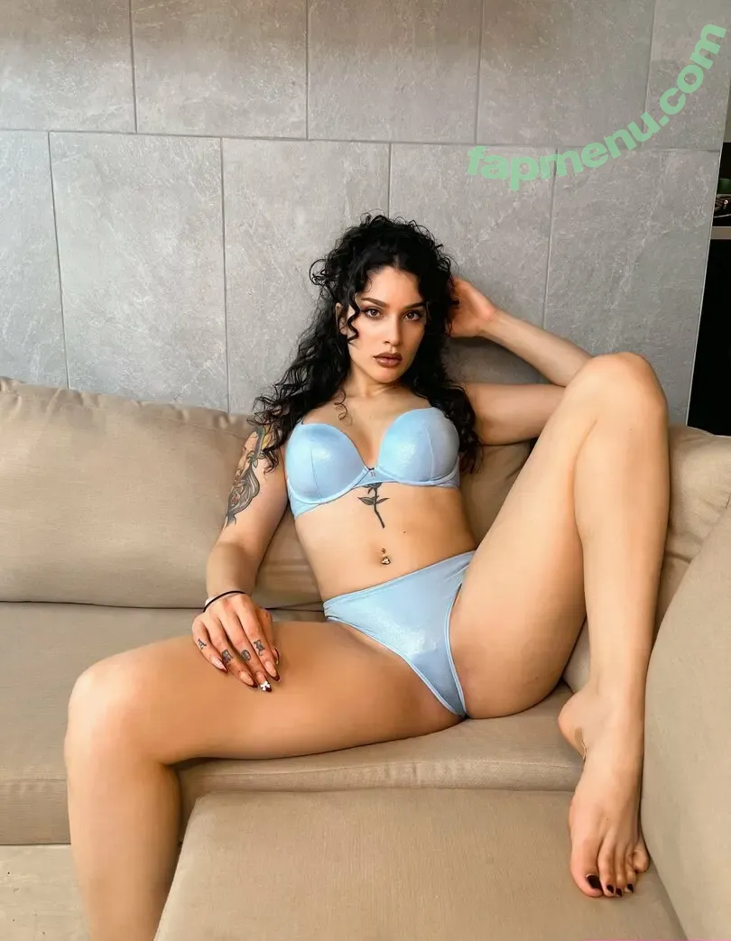 princesa.amor nude photo #0007 (miiamorx)