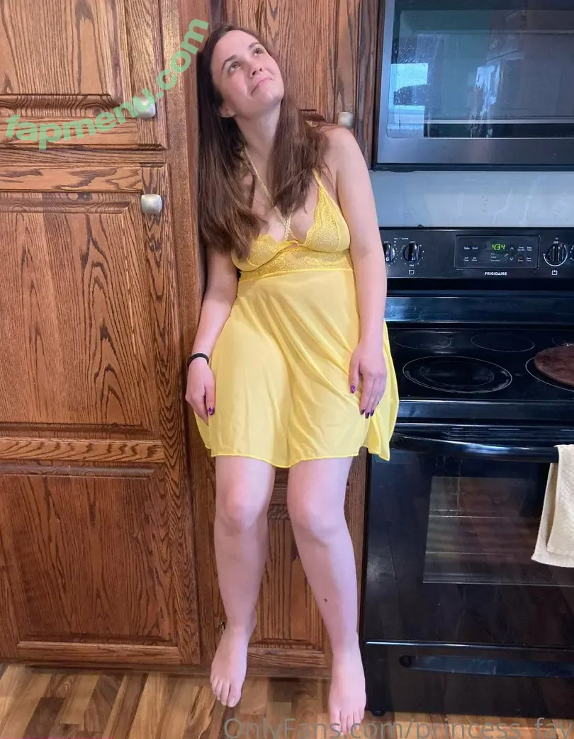 princess_fay nude photo #0025 (princesss_fay)
