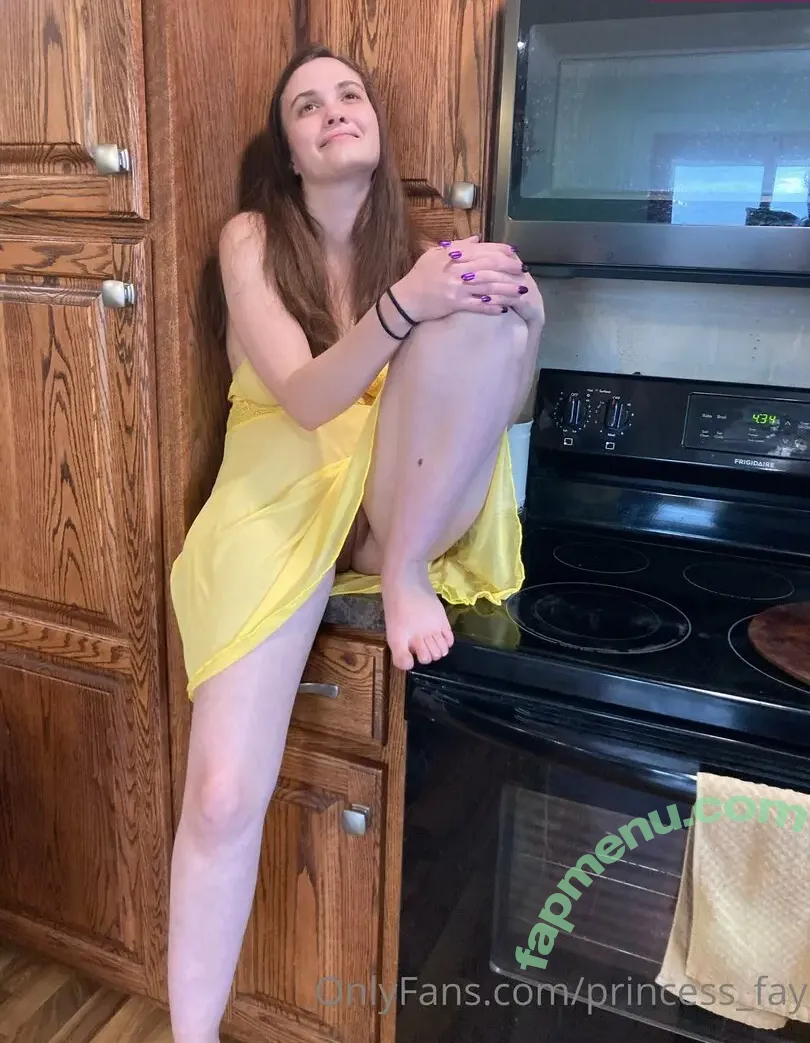 princess_fay nude photo #0027 (princesss_fay)