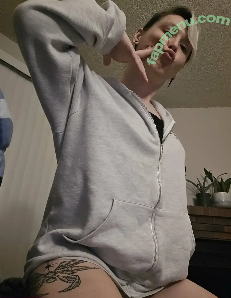 Princess Ivy nude photo #0114 (Princess_Smut / carrion_princess / gwyndolinmoon / princessivyofficial / princessofyourdreams)