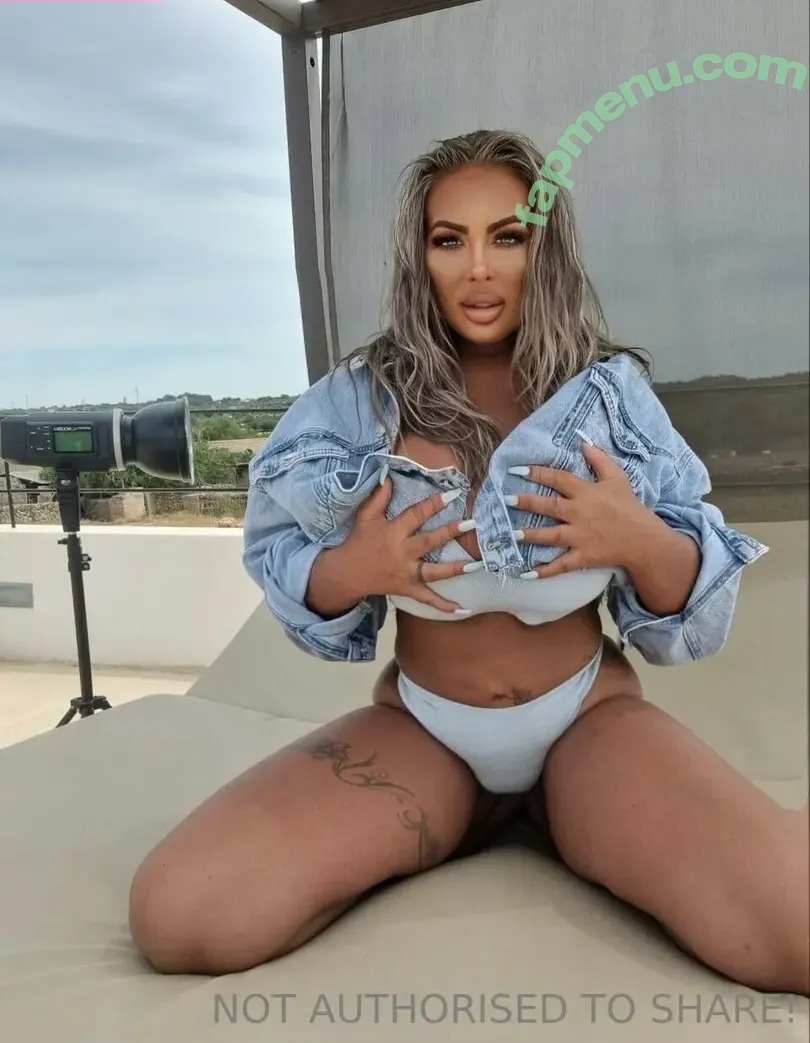 Princess Levi nude photo #0362 (Jema Gilsenan / levibabestation)