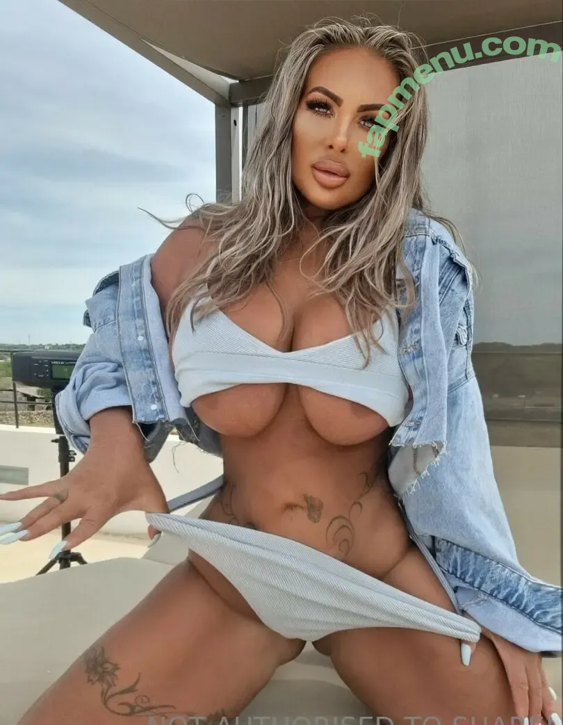 Princess Levi nude photo #0370 (Jema Gilsenan / levibabestation)