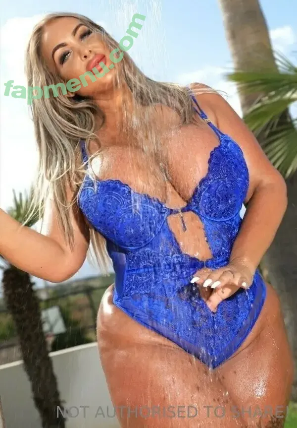 Princess Levi nude photo #0414 (Jema Gilsenan / levibabestation)