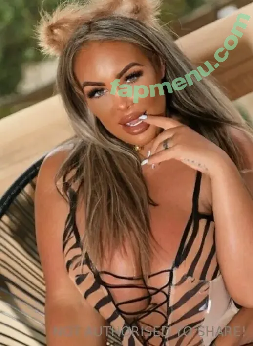 Princess Levi nude photo #0451 (Jema Gilsenan / levibabestation)