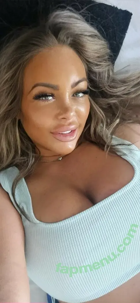 Princess Levi nude photo #0587 (Jema Gilsenan / levibabestation)