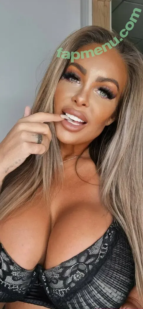 Princess Levi nude photo #0627 (Jema Gilsenan / levibabestation)