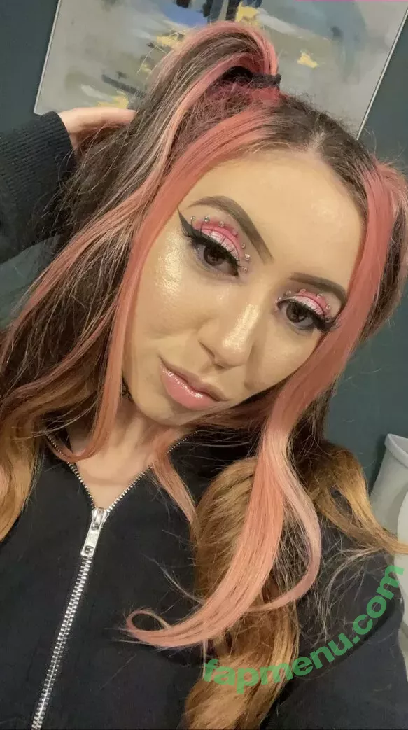 Princess Mary nude photo #0133 (maryyberrymentoss / princesslilmary)