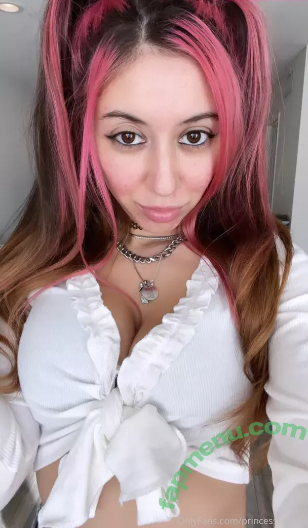 Princess Mary nude photo #0164 (maryyberrymentoss / princesslilmary)