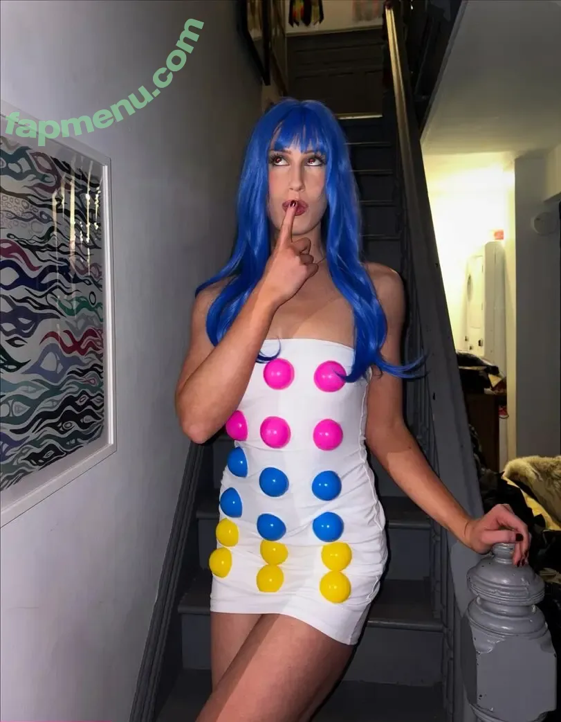 Princess_milkyy nude photo #0009 (Instamilkyy)