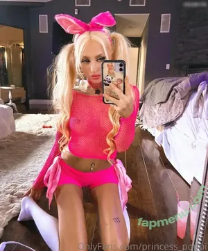 Princess_Poppi / Poppidoux / daisywaifufree / princess_poppy_vt nude photo #0377