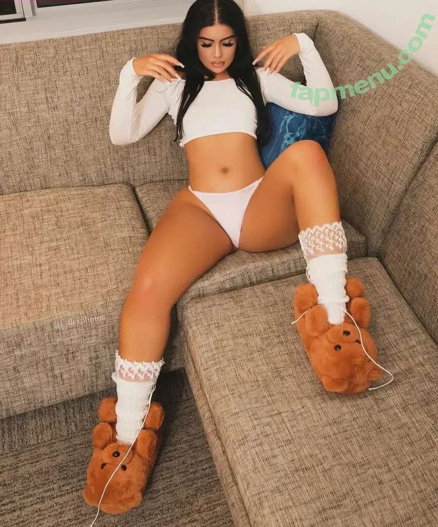 Princess_tatiiii nude photo #0015 ( / Faith_lrose / Tati_lrose)