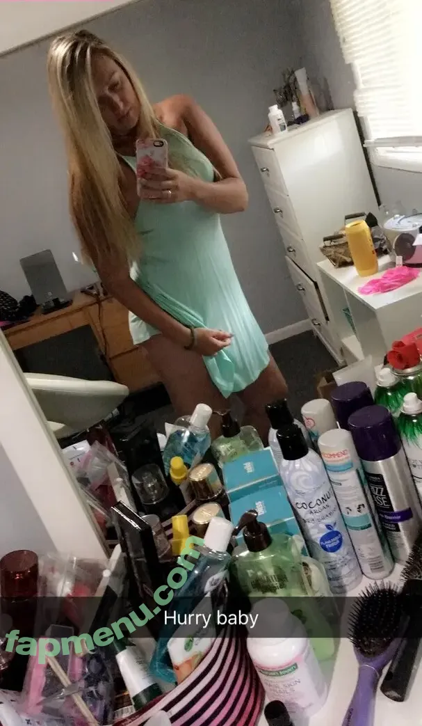 princessahlee nude photo #0011 (princessleahreyes)