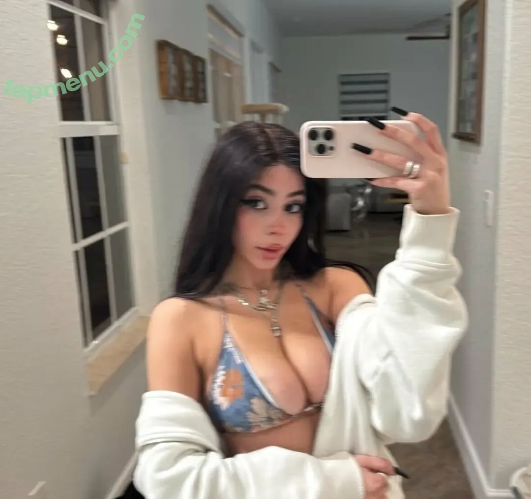 princessavanessa nude photo #0002 (princessavanessa)