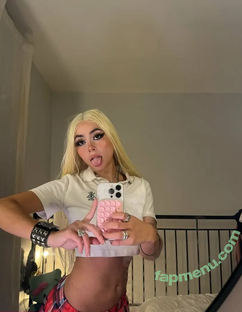 princessavanessa nude photo #0091 (princessavanessa)