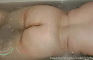 princessbaby1216 / princess211286 nude photo #0011