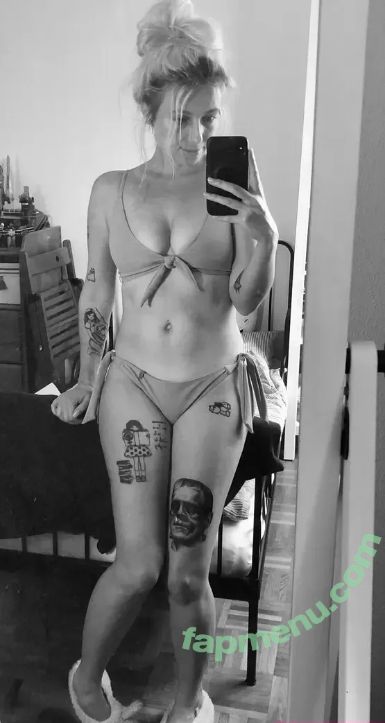 princessbubgum nude photo #0017 (princess.bubblegum_)