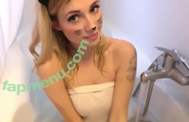 princessbubgum nude photo #0033 (princess.bubblegum_)