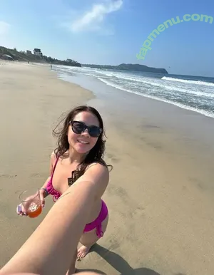  nude photo #0002