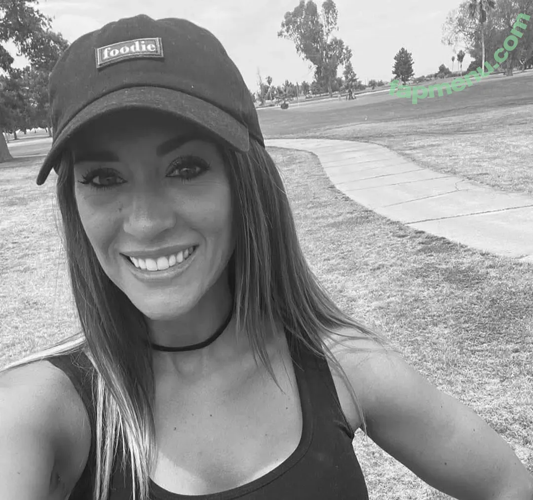 PrincessConsuela nude photo #0104 (Soccer Mom / iluvtacos0822 / princess_consuela)