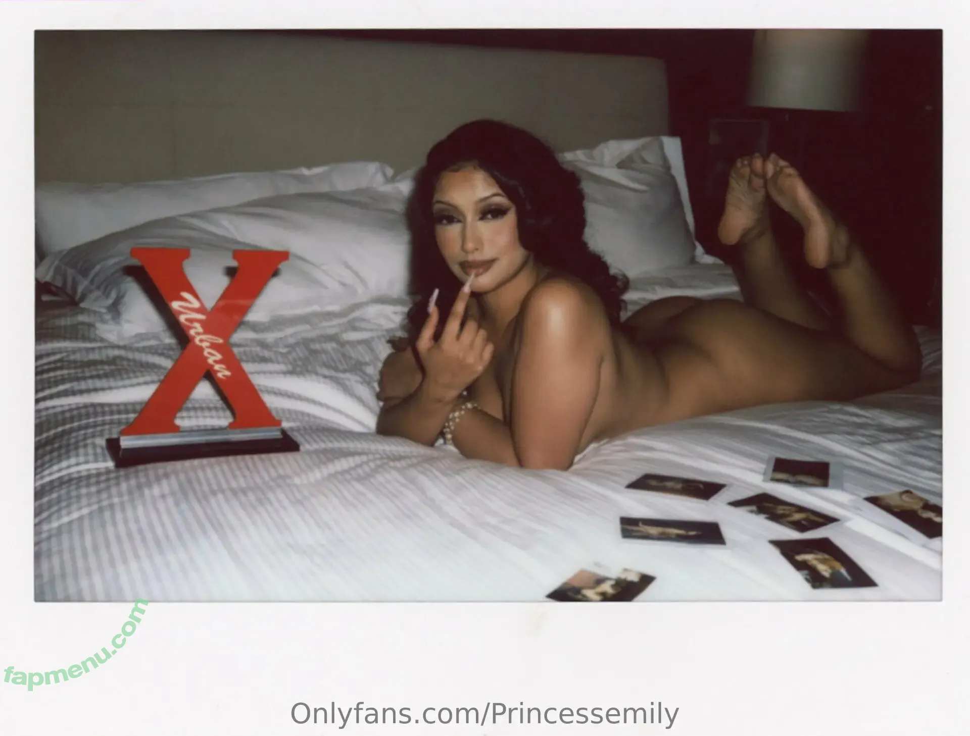 princessemily nude photo #0062 (babyemilyver)