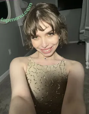 Princessemmagrace / emmamurabito / mightytinyginger nude photo #0076