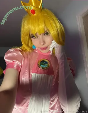 Princessemmagrace / emmamurabito / mightytinyginger nude photo #0174