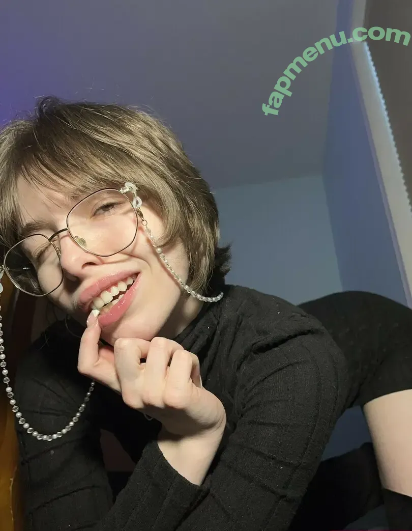 Princessemmagrace nude photo #0070 (emmamurabito / mightytinyginger)