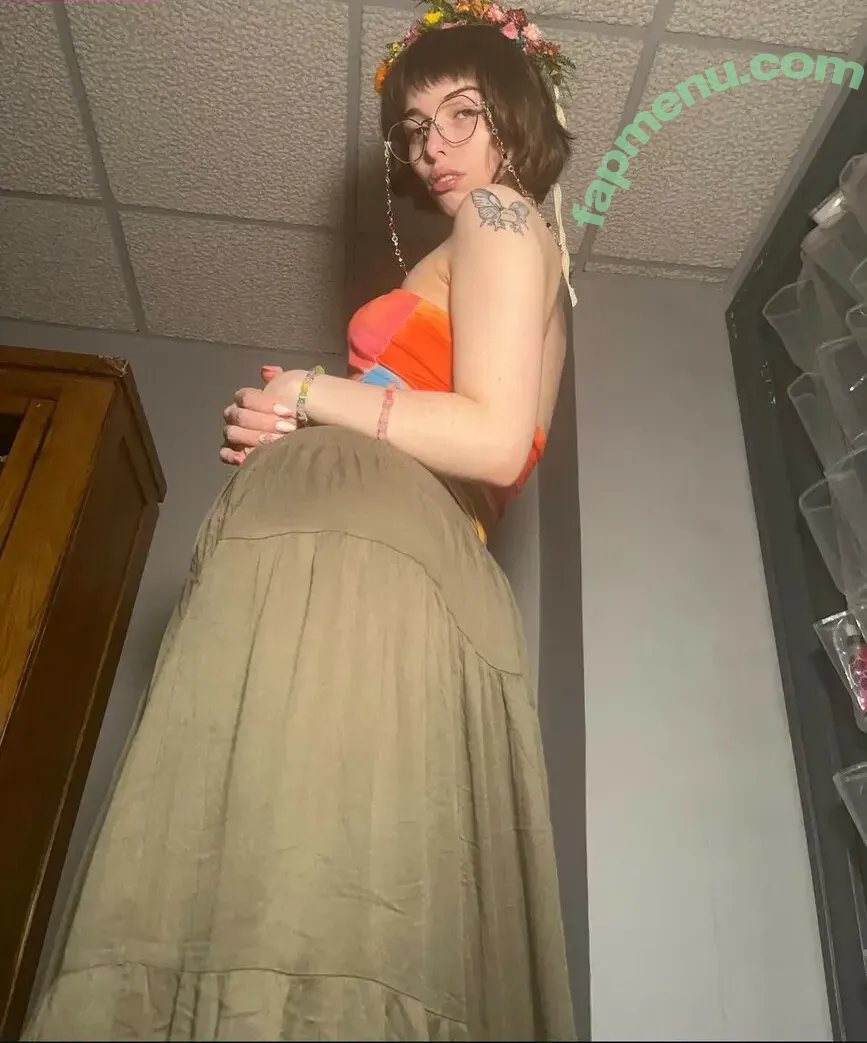 Princessemmagrace nude photo #0347 (emmamurabito / mightytinyginger)