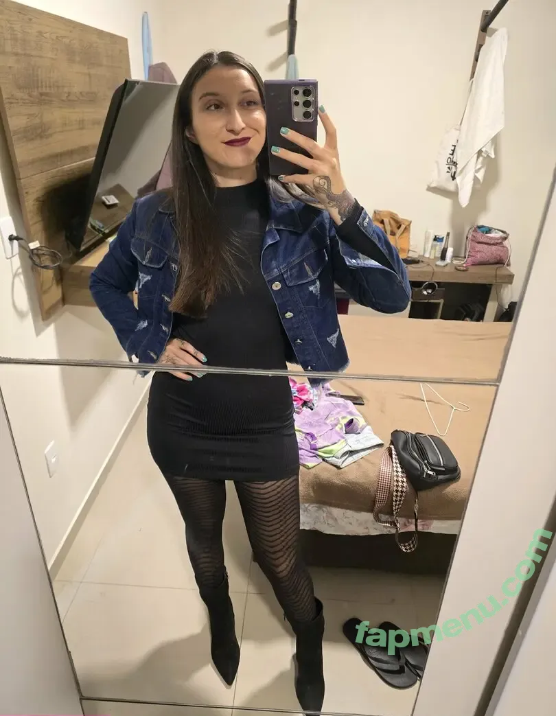 princessemmastanley nude photo #0009 (princessemmastanley)