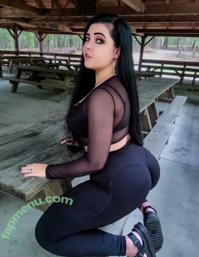 Princessgothicbean nude photo #0086 (flickmybeann)