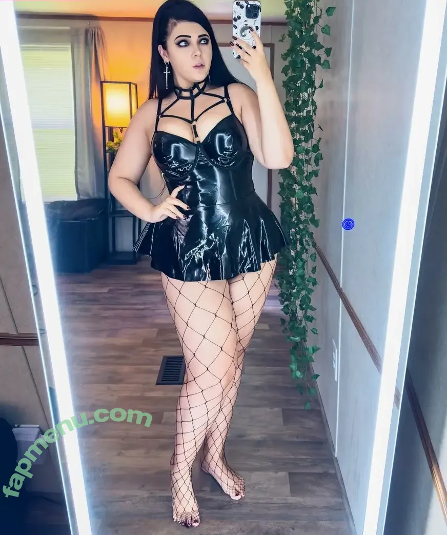 Princessgothicbean nude photo #0094 (flickmybeann)