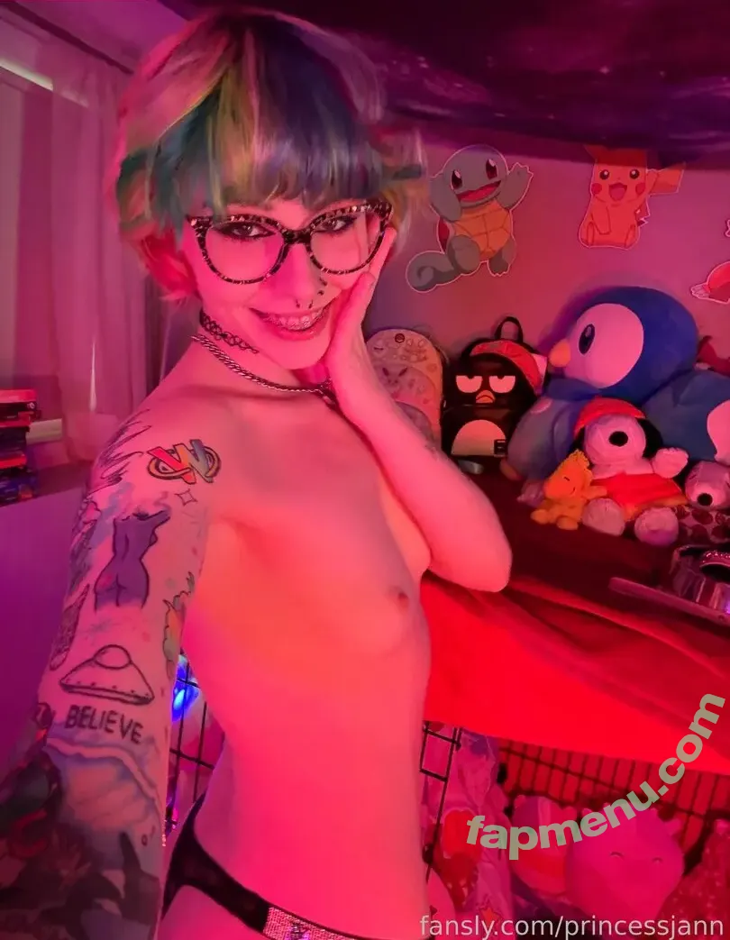 princessjann nude photo #0367 (princessjann)