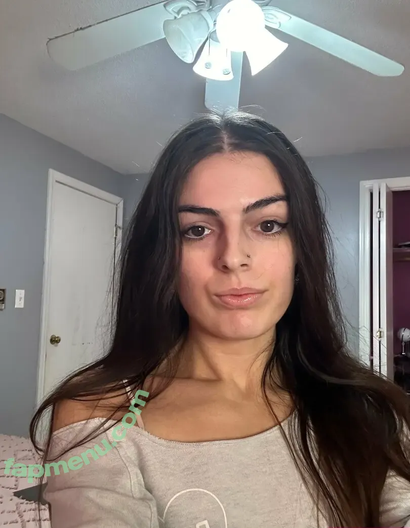 princesslys99 nude photo #0010 (princesslyss99)