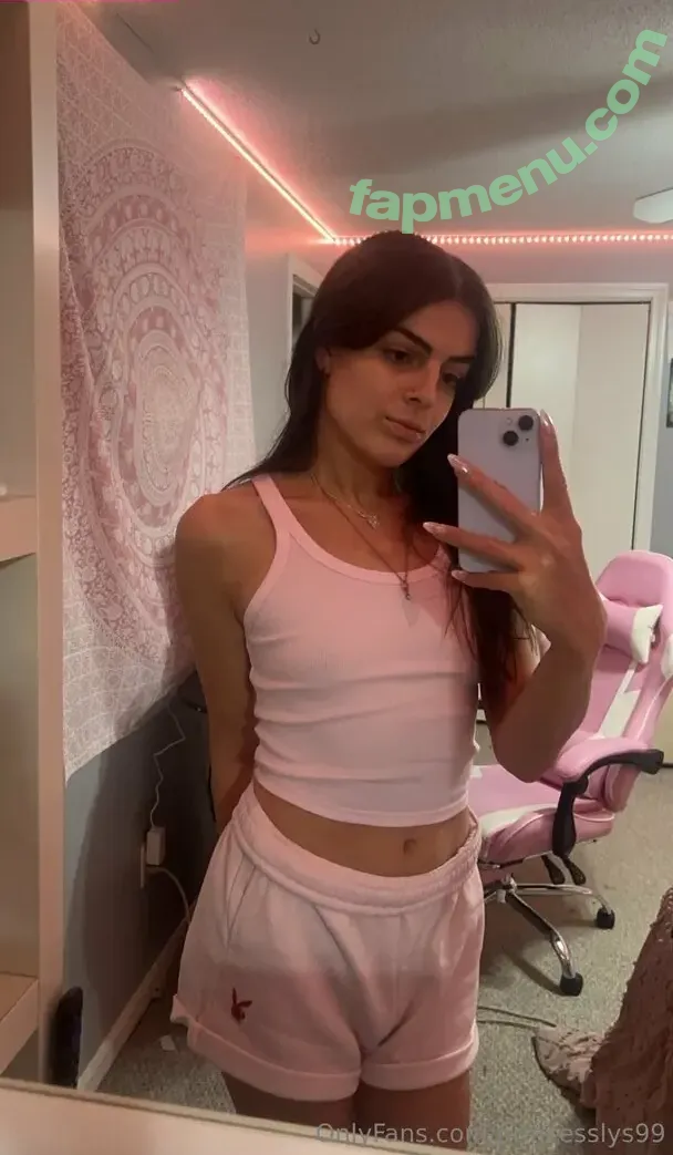 princesslys99 nude photo #0038 (princesslyss99)