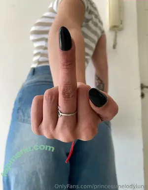  nude photo #0003