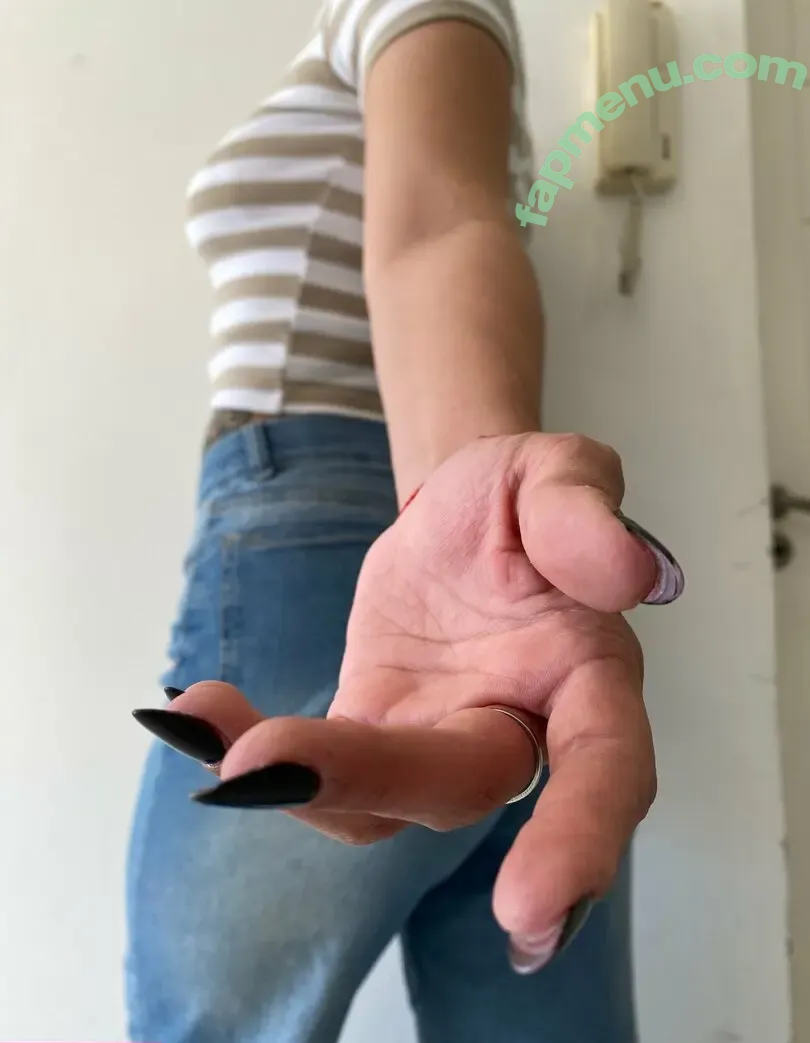 princessmelodyluna nude photo #0005 (princessmelodyluna)