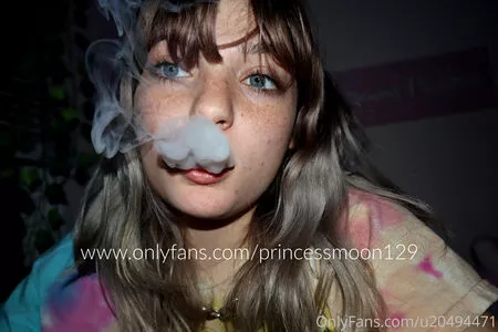 princessmoon129 / Stonedmoon / princessmoon129x / stoner_sexual nude photo #0020