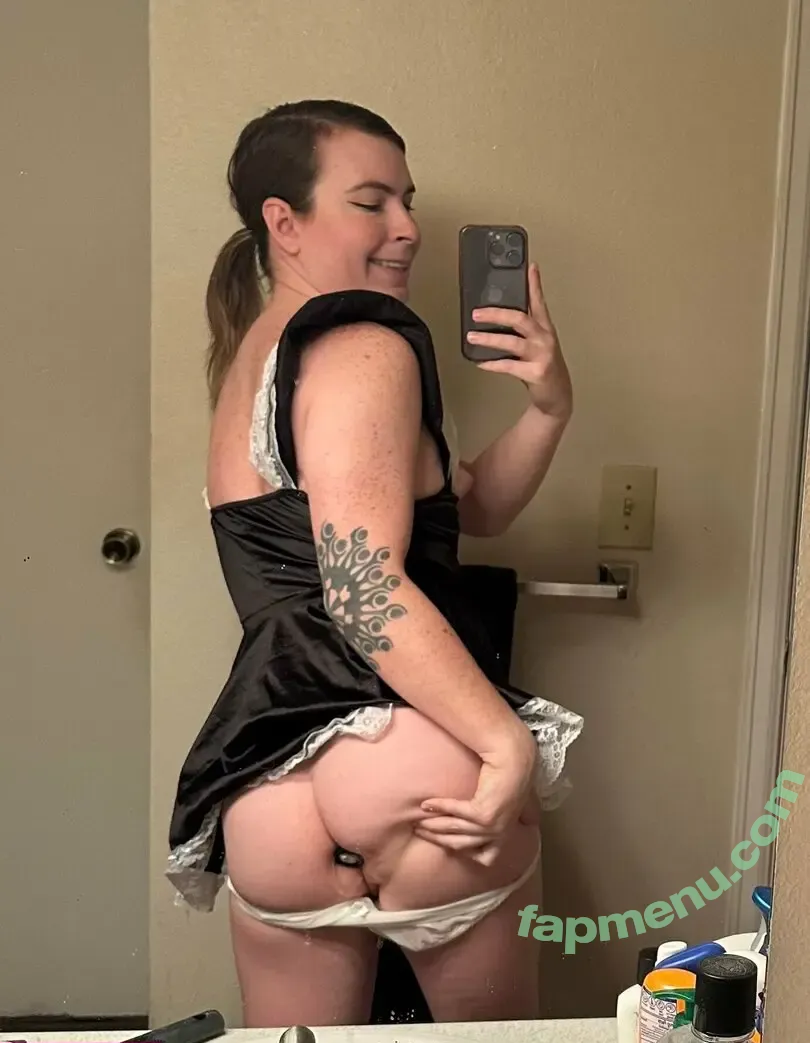 princesstyler25 nude photo #0119 (tyler_princess)