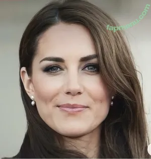 PrincessWales / Catherine / Kate Middleton / _kate_middleton_royal nude photo #0056
