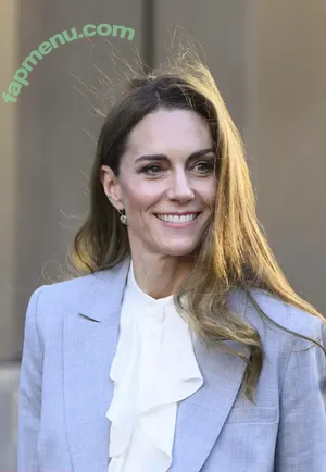 PrincessWales / Catherine / Kate Middleton / _kate_middleton_royal nude photo #0085