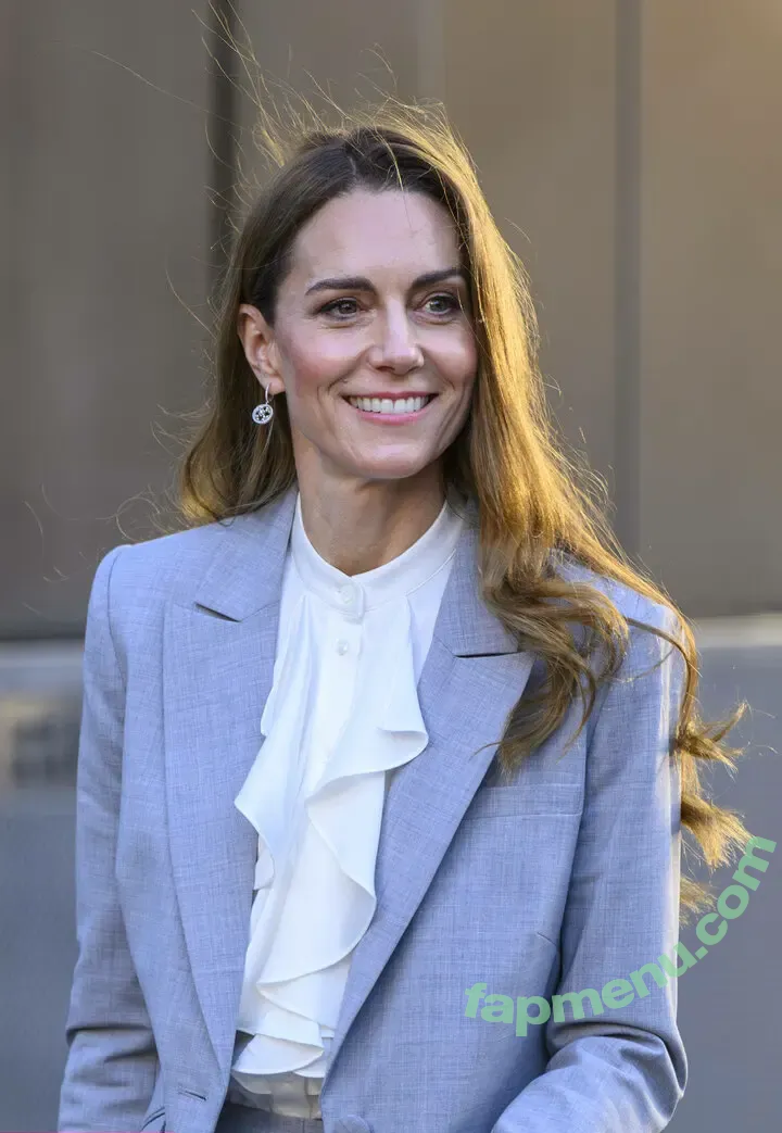 PrincessWales nude photo #0090 (Catherine / Kate Middleton / _kate_middleton_royal)